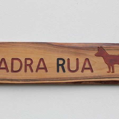 Madra Rua Organic Accommodation バリーリフィン エクステリア 写真